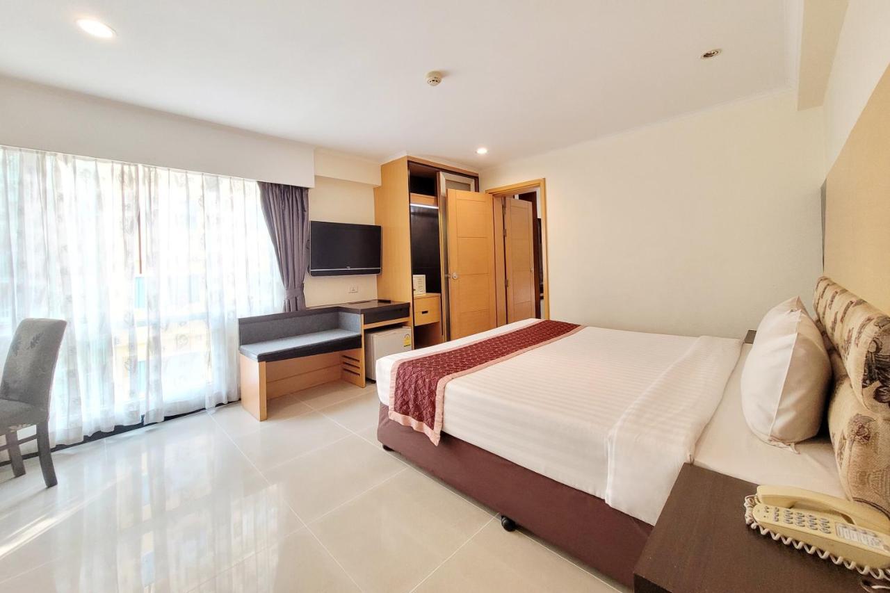 Citin Pratunam Bangkok By Compass Hospitality Esterno foto