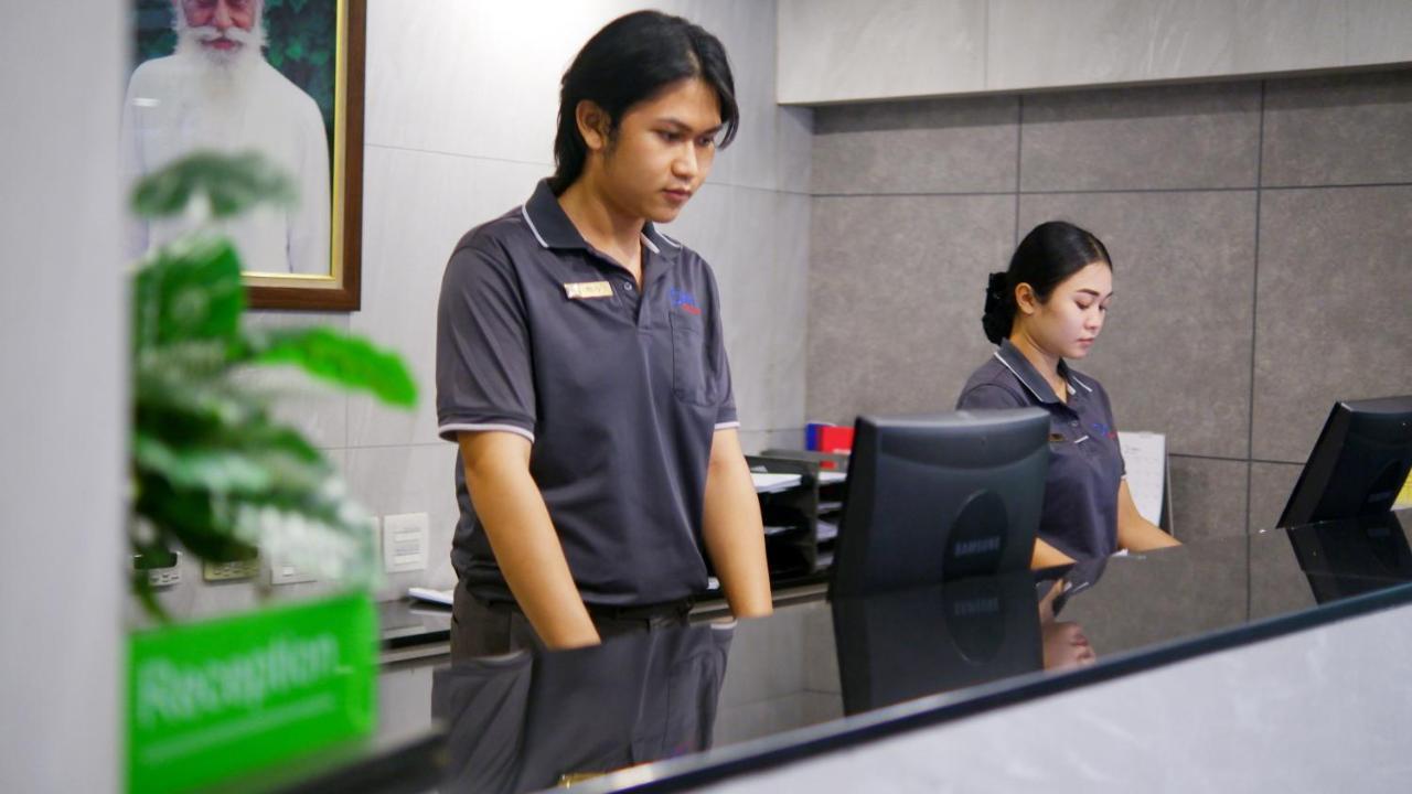 Citin Pratunam Bangkok By Compass Hospitality Esterno foto