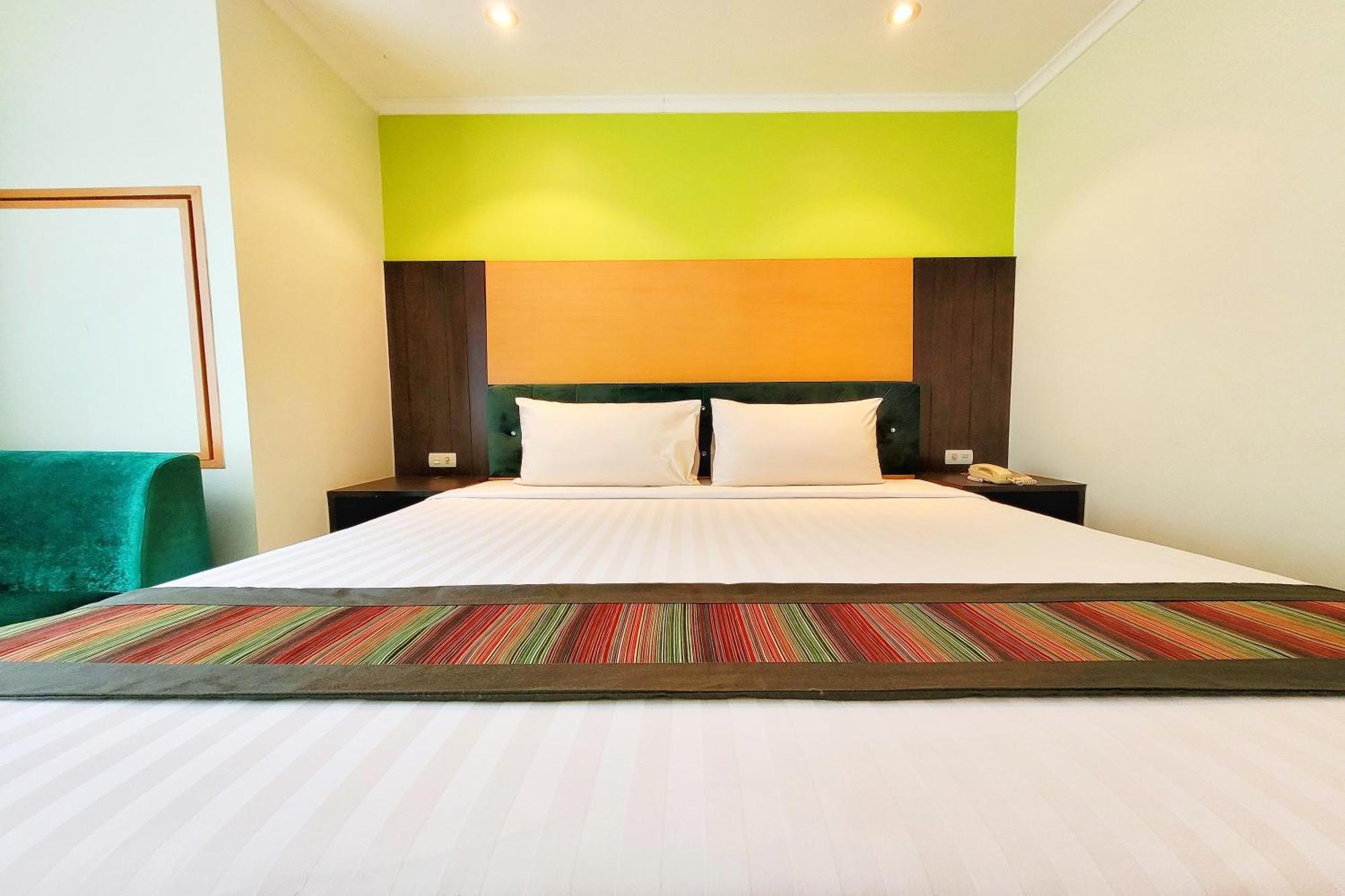 Citin Pratunam Bangkok By Compass Hospitality Esterno foto